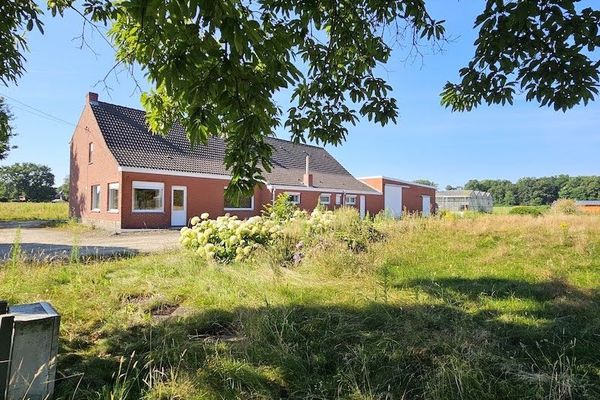 Hoeve
                            te koop in Putte