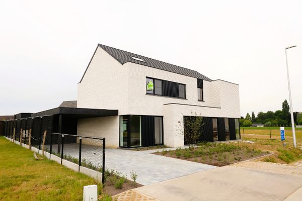 Huis
                                te huur
                                in Gits