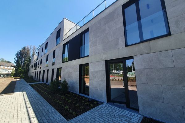 Estate main image