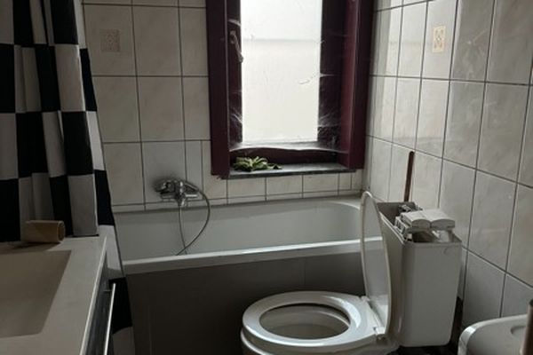 Commercieel te huur / Paal