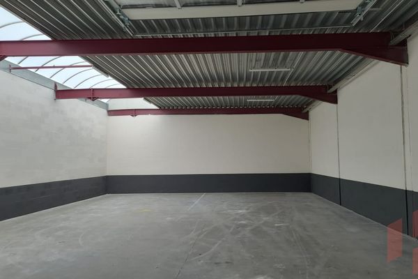 Industrieel
                                te koop
                                in Maasmechelen