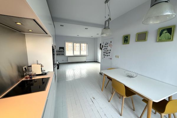 Woning
                            te koop in Sint-Amandsberg