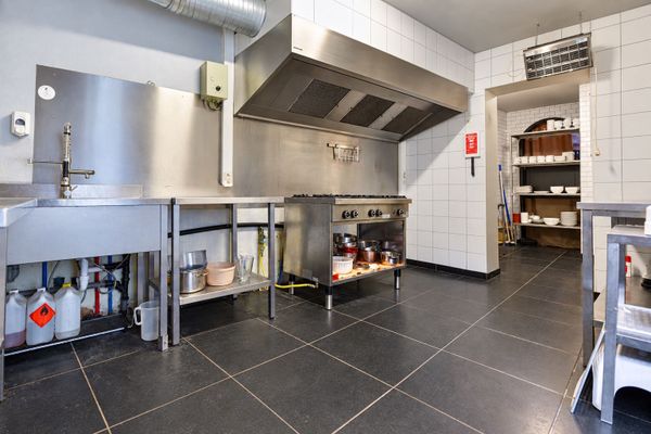 Commercieel te koop / Eeklo