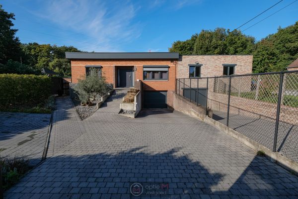 Estate main image