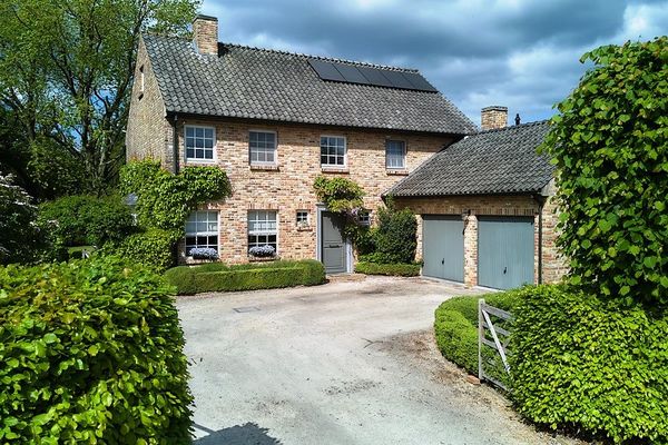 estate img