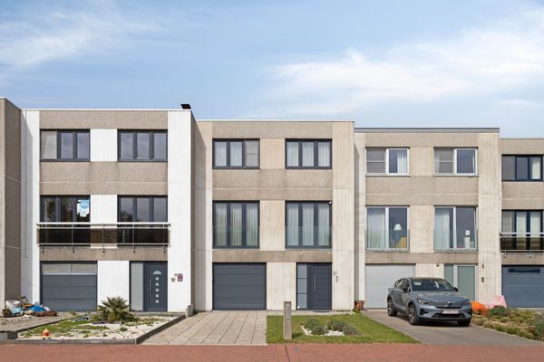 Bel-etage
                            optie koop in Oostende