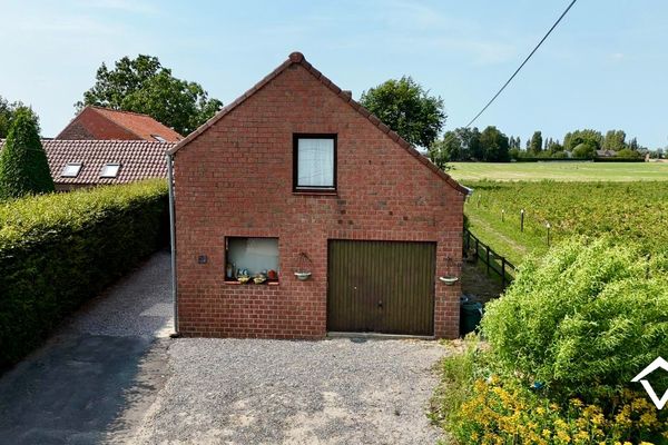 Woning
                                te koop
                                in Koekelare