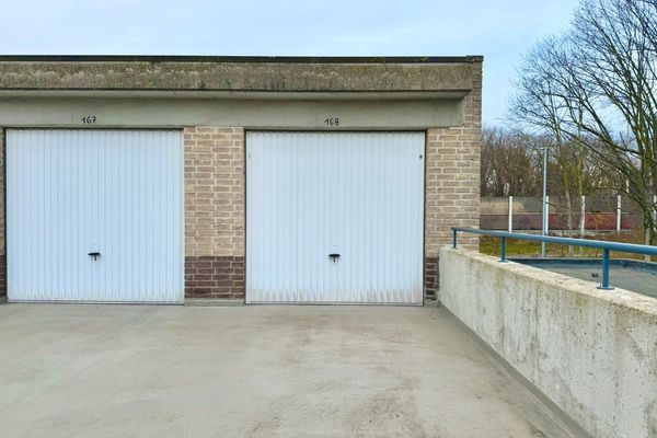 Garage - Parking
                                te koop
                                in Deurne