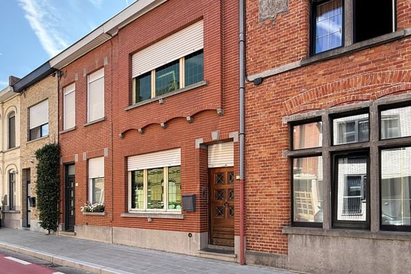 Woning
                                te koop
                                in Roeselare