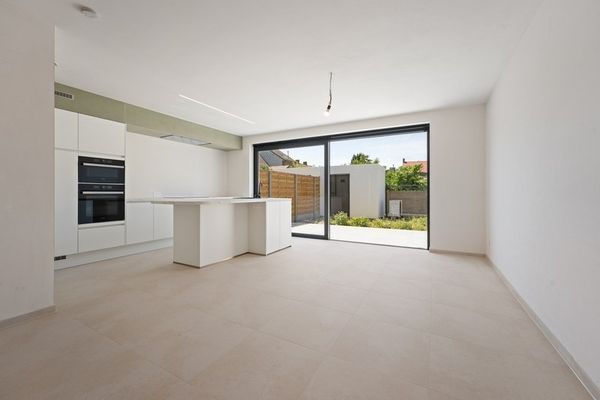 Woning
                                verkocht
                                in Veurne