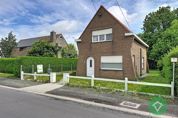 Woning
                                te koop
                                in Aartrijke