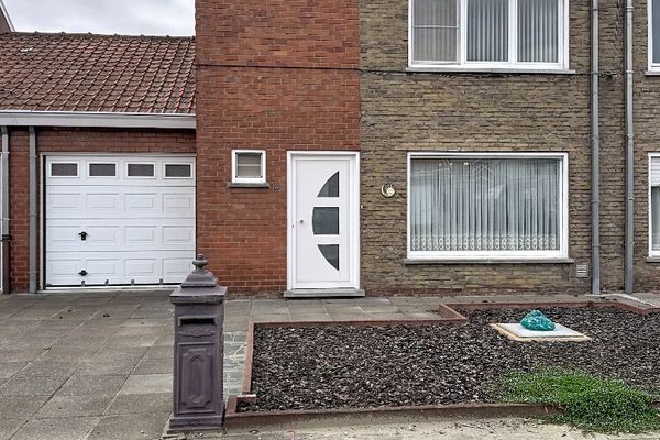 Woning
                                optie te koop
                                in Kortemark