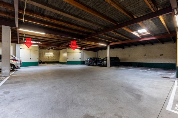 Garage - Parking
                                verkocht
                                in Borgerhout