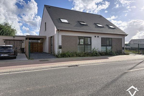 Woning
                                te huur
                                in Ledegem