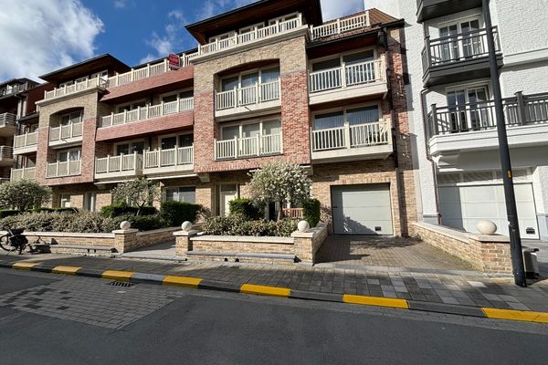 Garage - Parking
                                a vendre
                                in Knokke