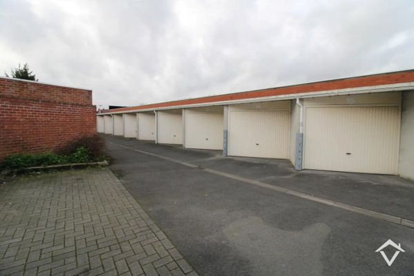 Garage - Parking
                                te huur
                                in Koekelare