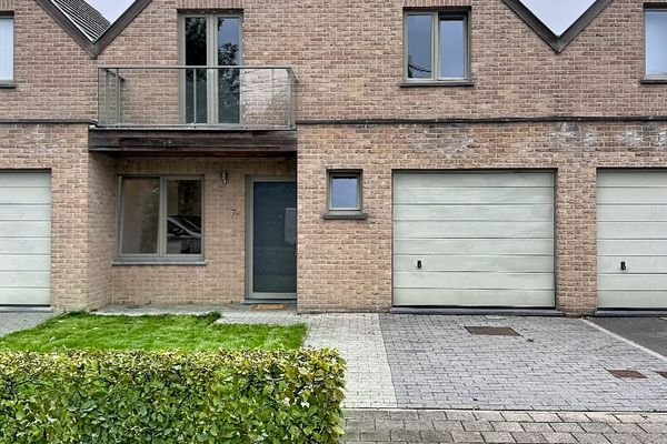 Woning
                                verhuurd
                                in Staden