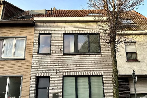 Woning
                                verkocht
                                in Gistel