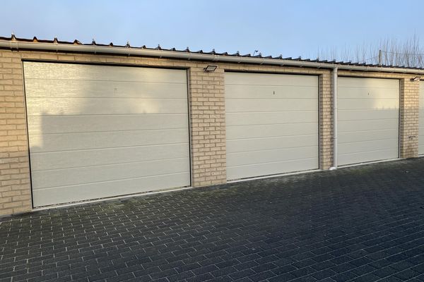 Garage - Parking
                                verkocht
                                in Ichtegem