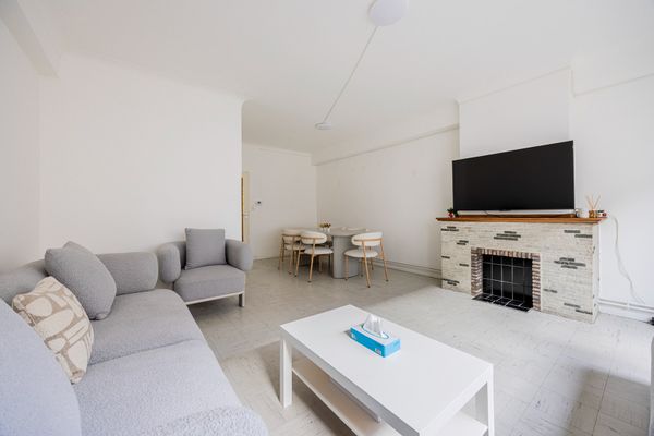 Appartement
                                te huur
                                in Antwerpen