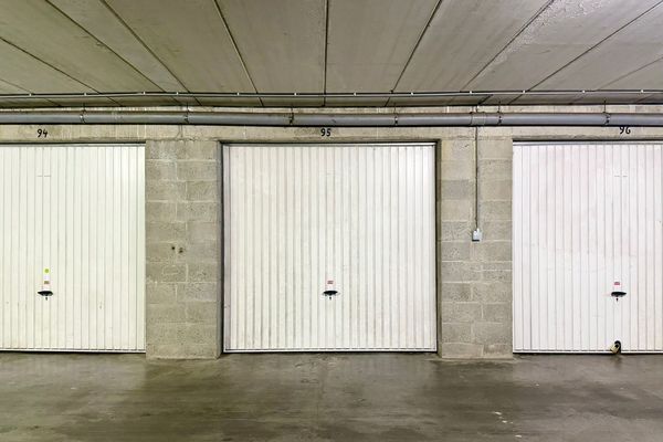 Garage - Parking
                                te koop
                                in Deurne