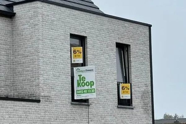 Woning
                                verkocht
                                in Sint-eloois-Winkel