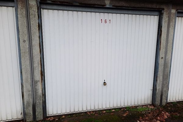 Garage - Parking
                                te huur
                                in Deurne