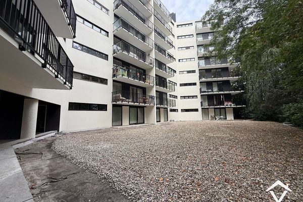 Appartement
                                te huur
                                in Roeselare