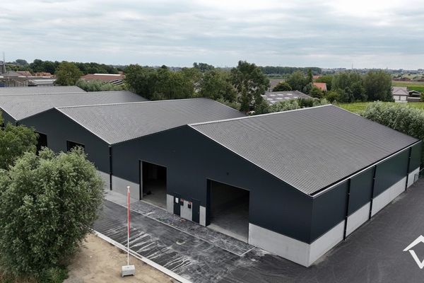 Industrie
                                te koop
                                in Kortemark