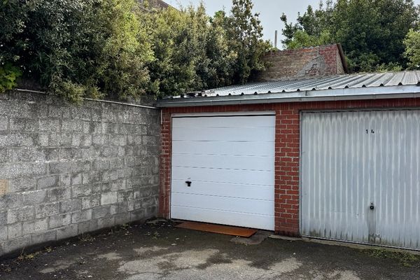 Garage - Parking
                                te huur
                                in Nieuwpoort