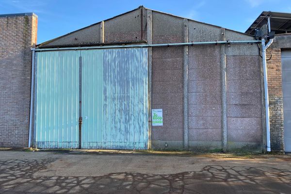 Industrie
                                verkocht
                                in Kortemark