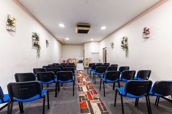 Winkelruimte
                                te koop
                                in Borgerhout