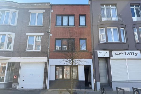 Opbrengsteigendom
                            te koop in Wilrijk