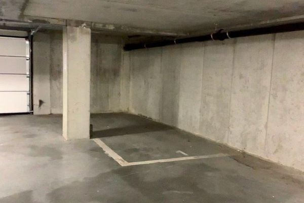 Garage
                                verhuurd in Wachtebeke