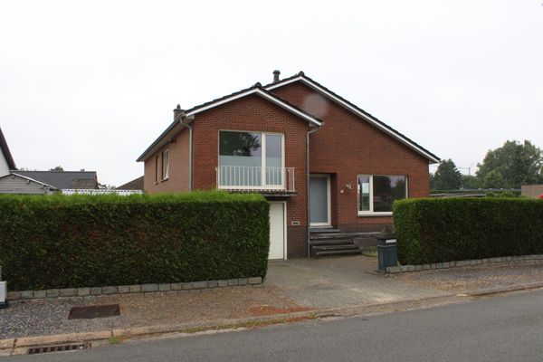 Estate main image