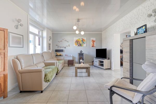 Huis te koop / Outer